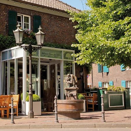 Wellings Romantik Hotel Zur Linde Moers Luaran gambar